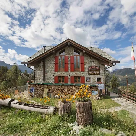 Rifugio Zoia Guest house Chiesa in Valmalenco