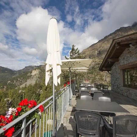 Rifugio Zoia Guest house 3*